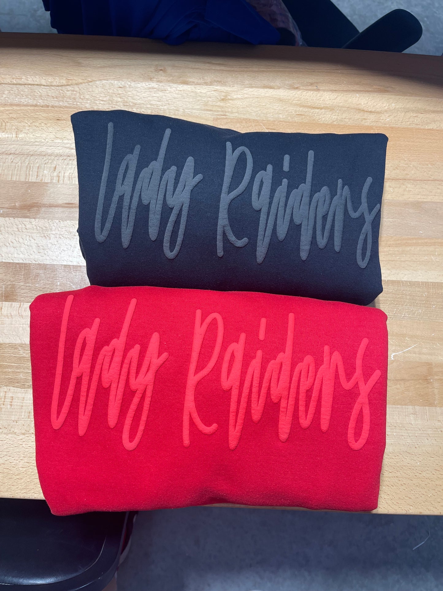 Monochrome Lady Raiders