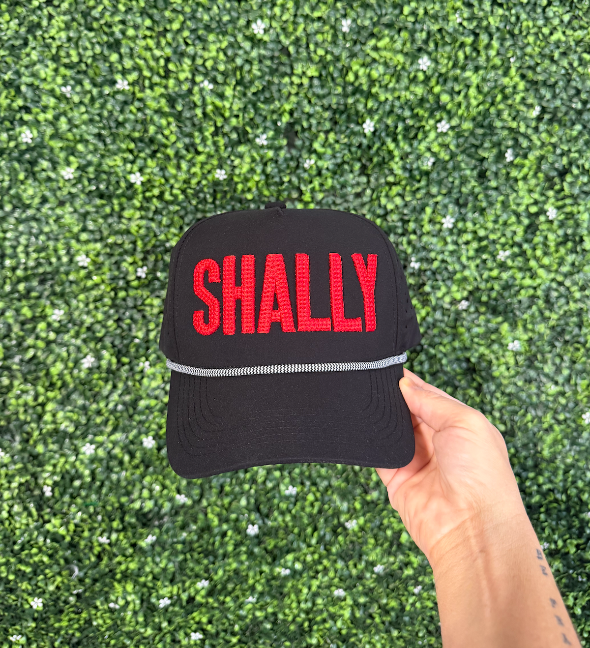 SHALLY - Block letters